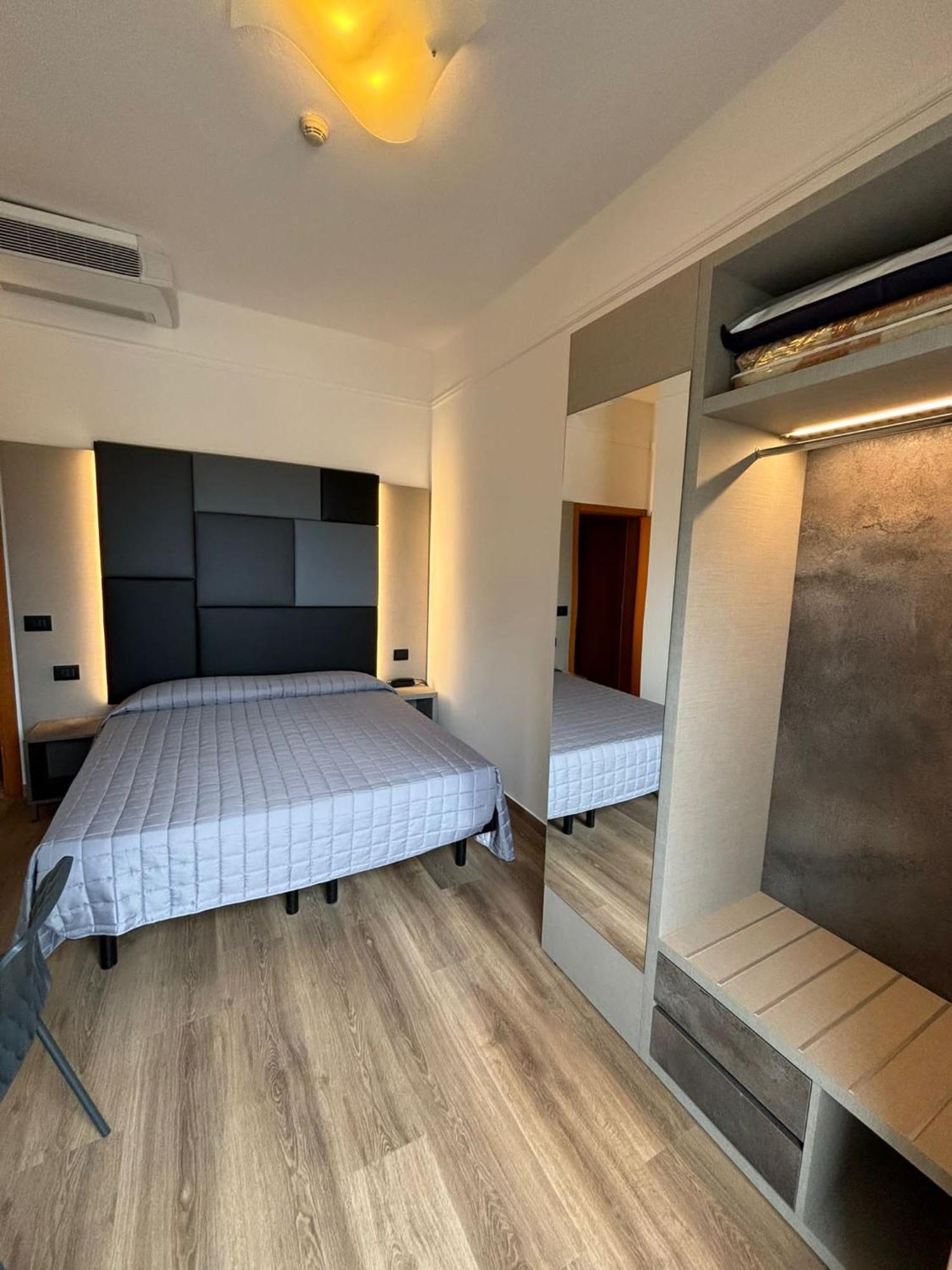 Hotel Cobalto Rimini Exteriér fotografie